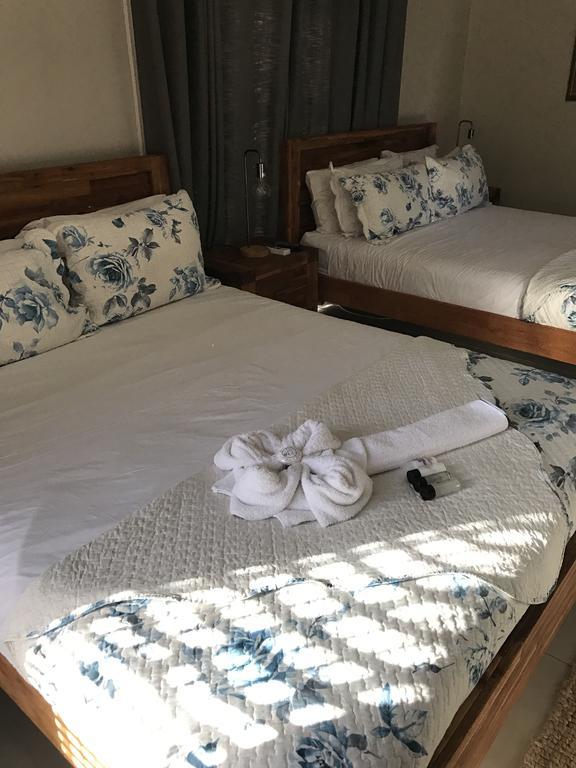 ホテル De Charmoy Estate Verulam エクステリア 写真