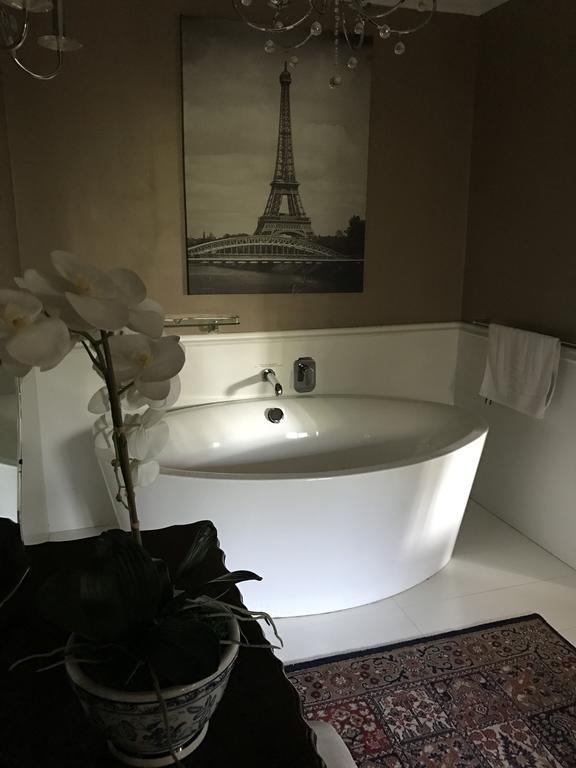 ホテル De Charmoy Estate Verulam エクステリア 写真
