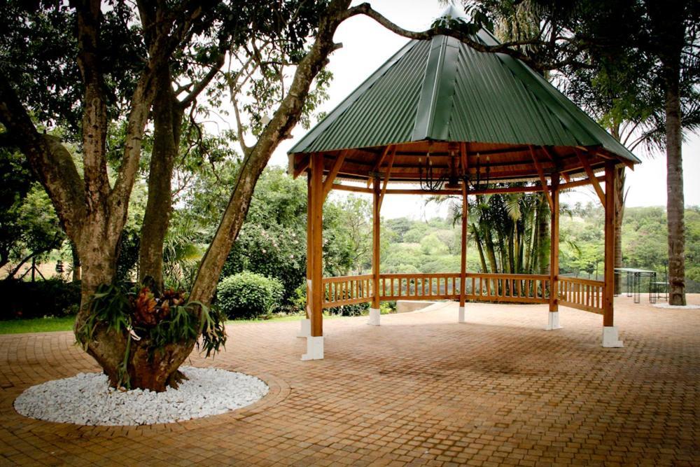 ホテル De Charmoy Estate Verulam エクステリア 写真